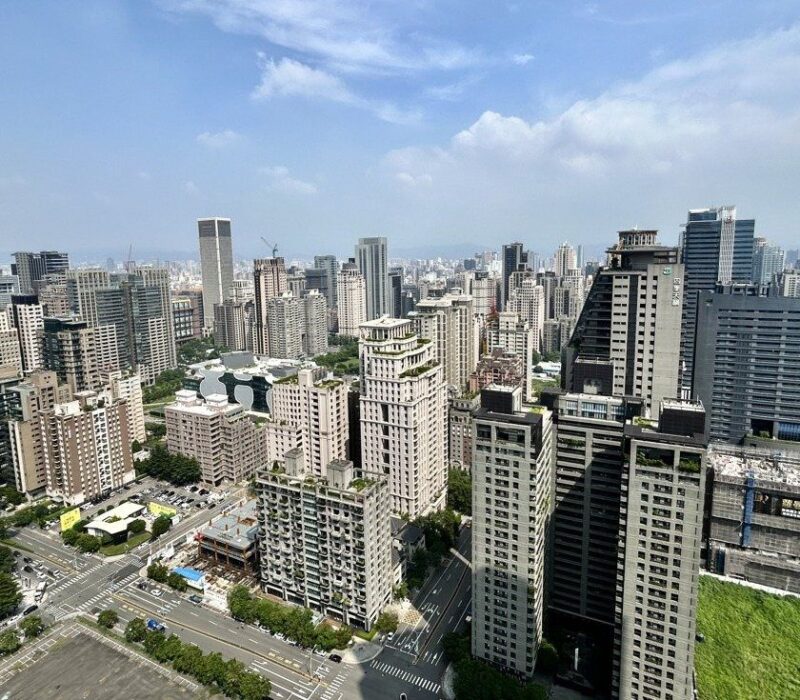 台中第4季房市大案齊發，全年推案上看5,500億至6,000億元歷史新高。記者宋健生/攝影