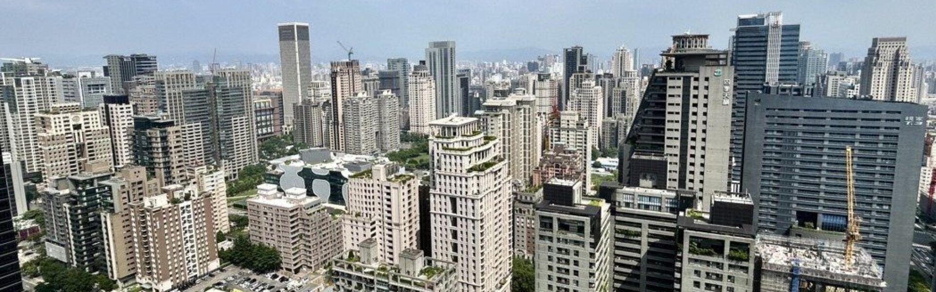 台中第4季房市大案齊發，全年推案上看5,500億至6,000億元歷史新高。記者宋健生/攝影