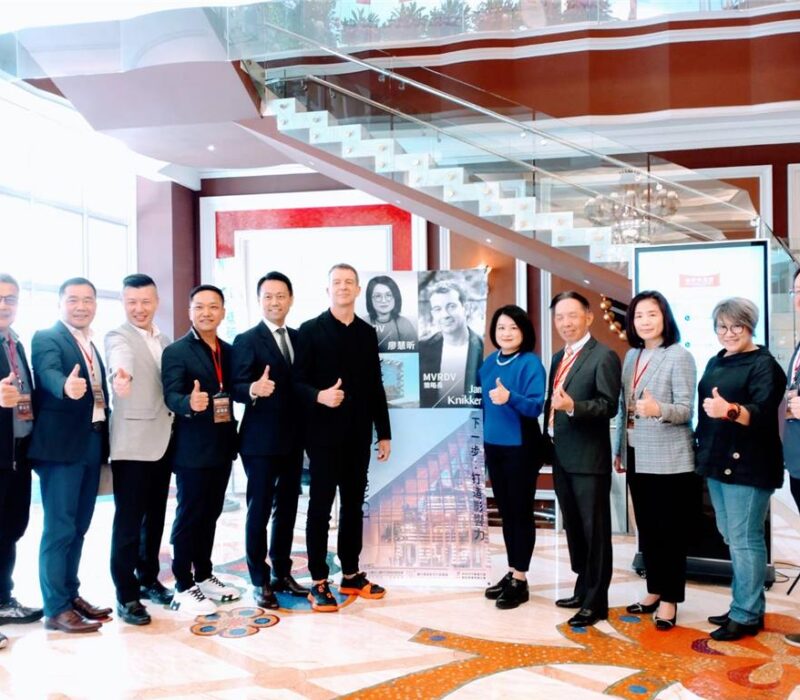 MVRDV合夥人兼策略長Jan Knikker受邀分享「下一步︰打造影響力」，吸引台中建築相關業者熱烈參與。（圖／曾麗芳）